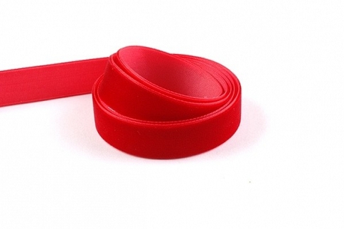 23mm Velvet Ribbon 10mtrs Red - Click Image to Close